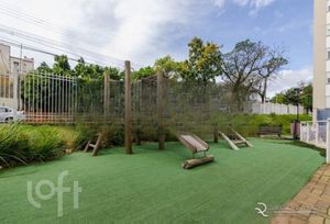 Image 32 - 810447
