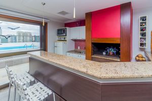 Image 34 - 810454