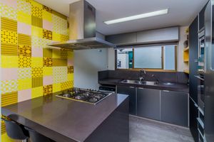 Image 35 - 810454