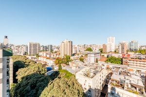 Image 38 - 810454