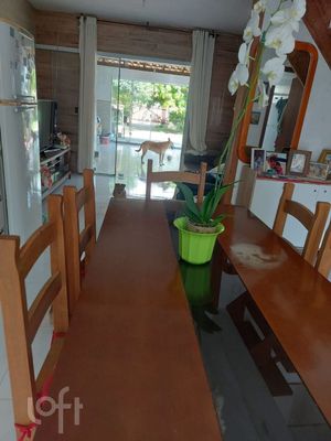 Image 11 - 810564