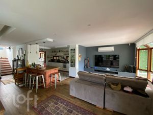 Image 39 - 810699