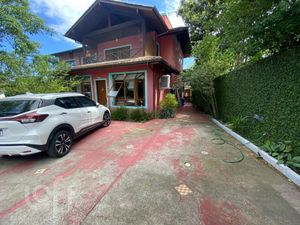 Image 33 - 810699