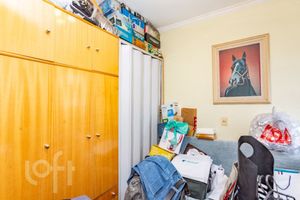 Image 39 - 810827