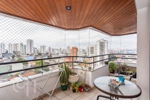 Image 9 - 810827