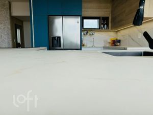 Image 4 - 810854