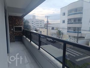 Image 3 - 811167