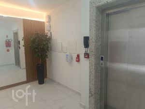 Image 3 - 811187