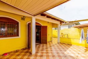 Image 34 - 811400