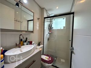 Image 19 - 811451
