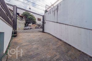Image 56 - 811753