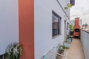 Image 44 - 811753