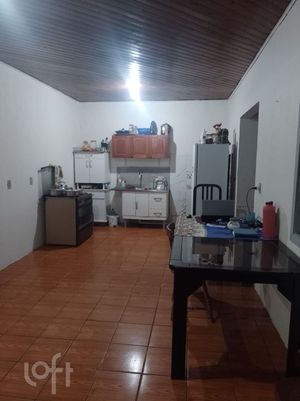 Image 11 - 811846