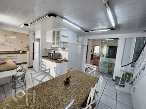 Image 34 - 812058
