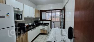 Image 9 - 812169