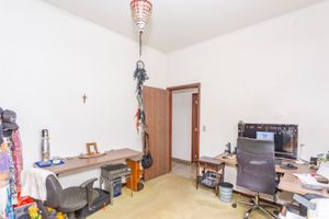 Image 36 - 812300