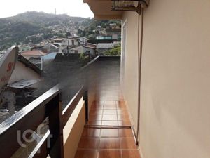 Image 0 - 812382