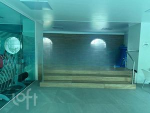 Image 33 - 812391