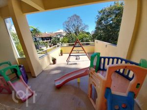 Image 5 - 812478