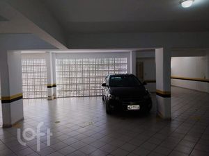 Image 1 - 812478