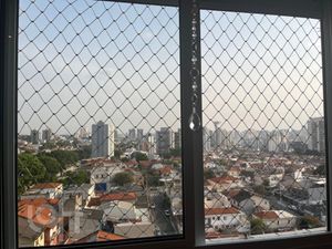 Image 13 - 812511