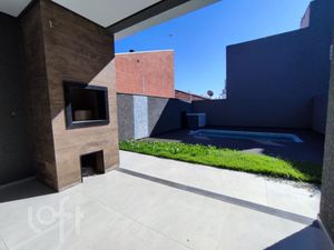 Image 9 - 812549