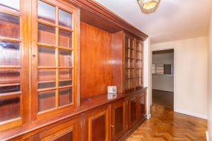 Image 38 - 812806