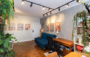 Image 3 - 812927