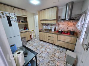 Image 6 - 813023