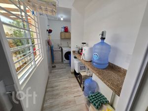 Image 4 - 813023