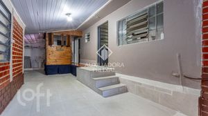 Image 1 - 813194