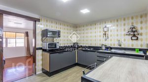 Image 12 - 813194