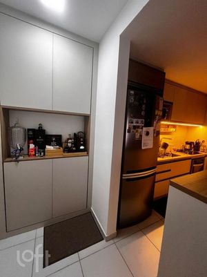 Image 12 - 813223