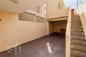 Image 32 - 813274