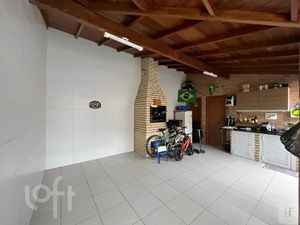Image 4 - 813279