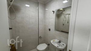 Image 36 - 813344