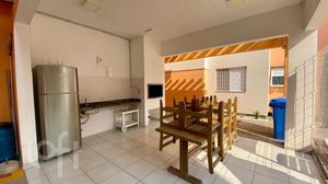 Image 19 - 813363