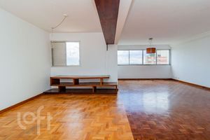 Image 34 - 813368