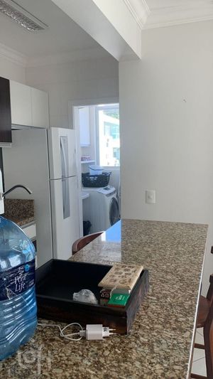 Image 15 - 813447