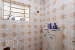 Image 22 - 813465