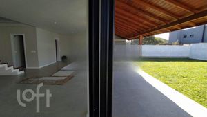 Image 5 - 813507