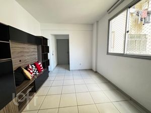 Image 1 - 813585