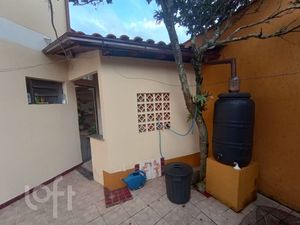 Image 21 - 813643