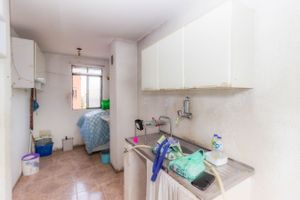 Image 20 - 813788
