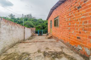 Image 39 - 814030