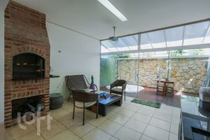 Image 7 - 814118