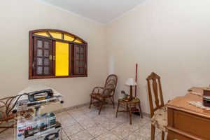 Image 12 - 814121