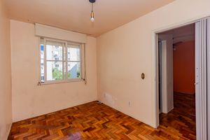 Image 11 - 814164