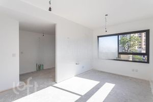 Image 1 - 814371