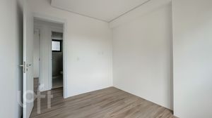 Image 31 - 815024